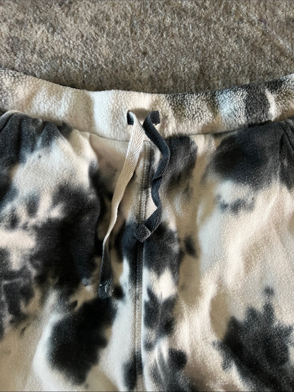 Free People Black & White Tie-Dye Lounge Shorts with Pockets Size Medium - Picture 4 of 7